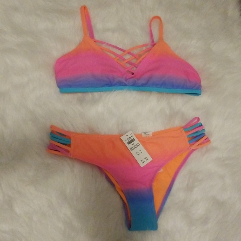 Hollister swimwear